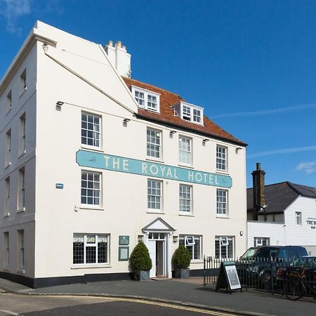 Royal Hotel Deal Luaran gambar
