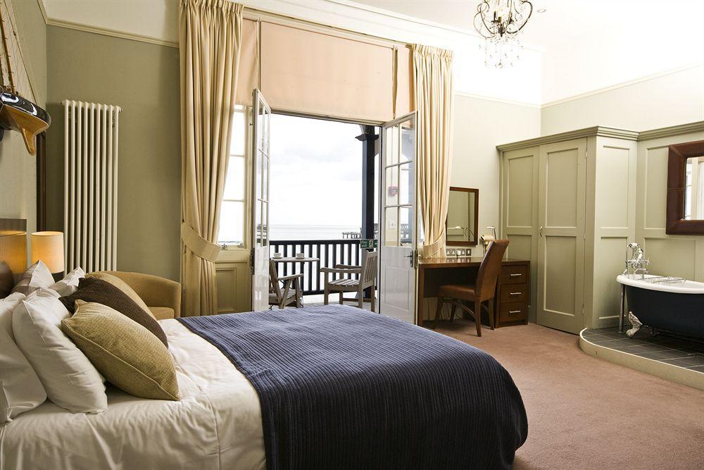 Royal Hotel Deal Luaran gambar