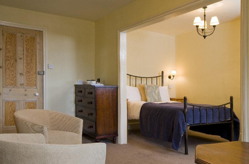 Royal Hotel Deal Luaran gambar