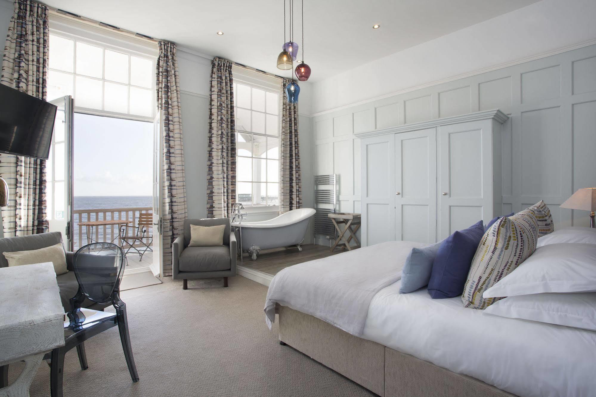 Royal Hotel Deal Luaran gambar